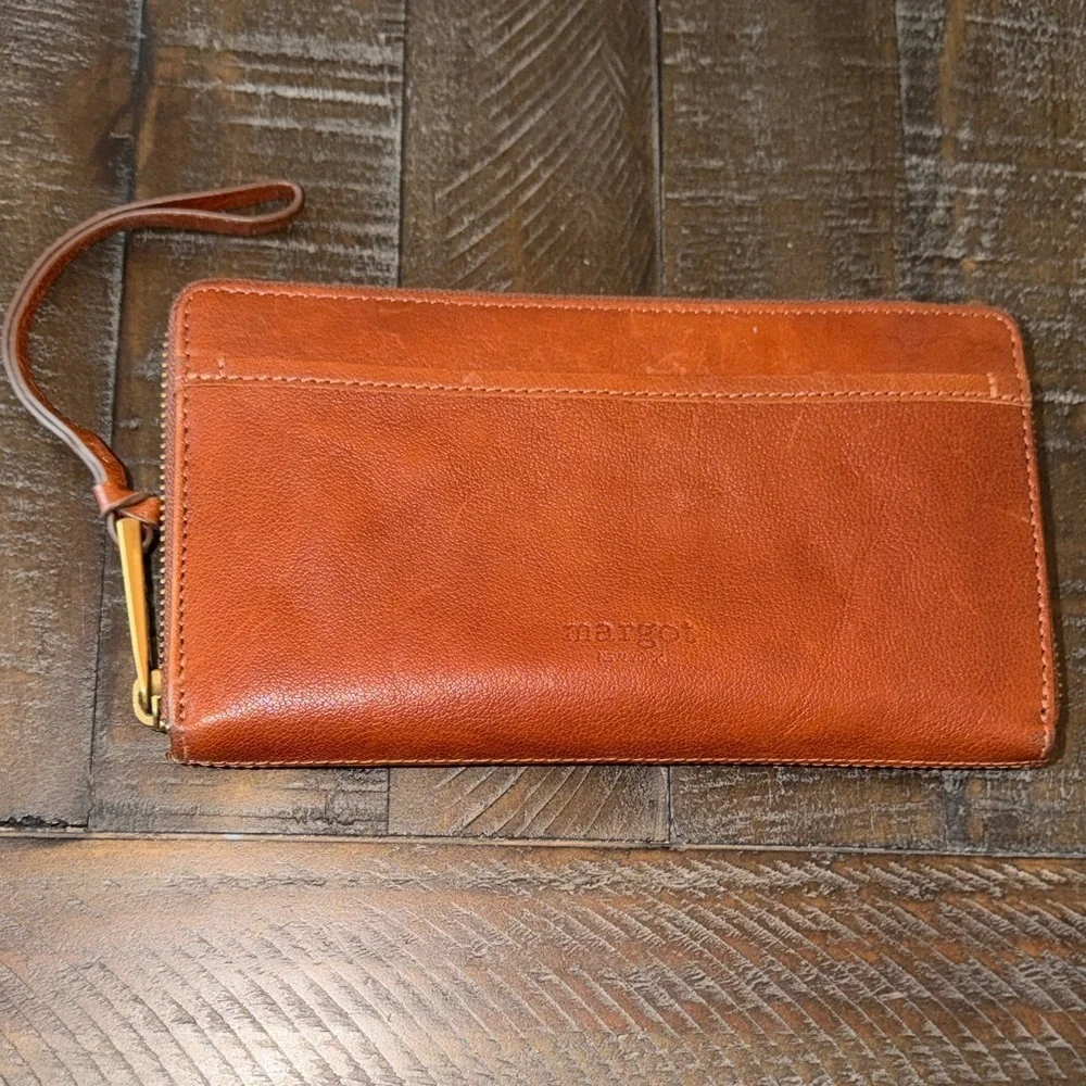Margot New York Tan Leather Wristlet Wallet